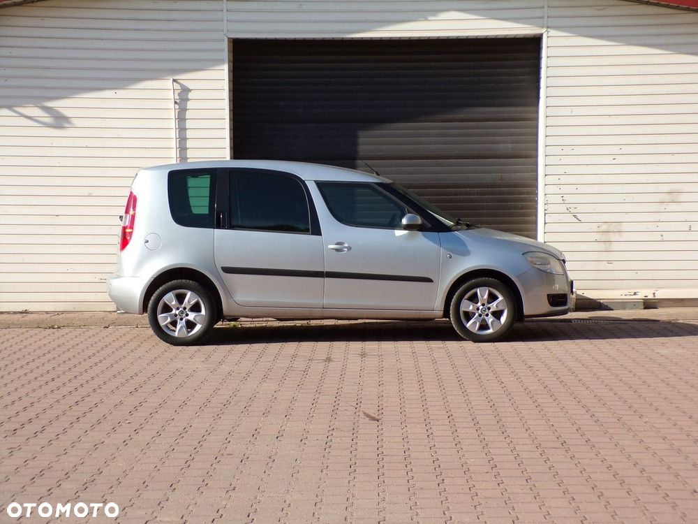 Skoda Roomster 2009 photo 4