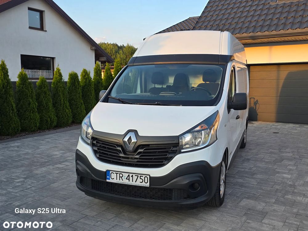 Renault Trafic - 1