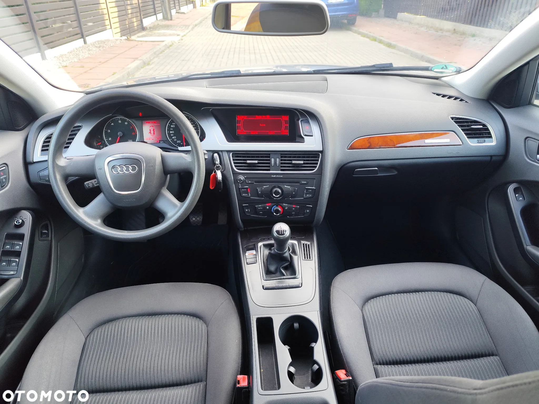 Audi A4 1.8 TFSI Quattro - 10
