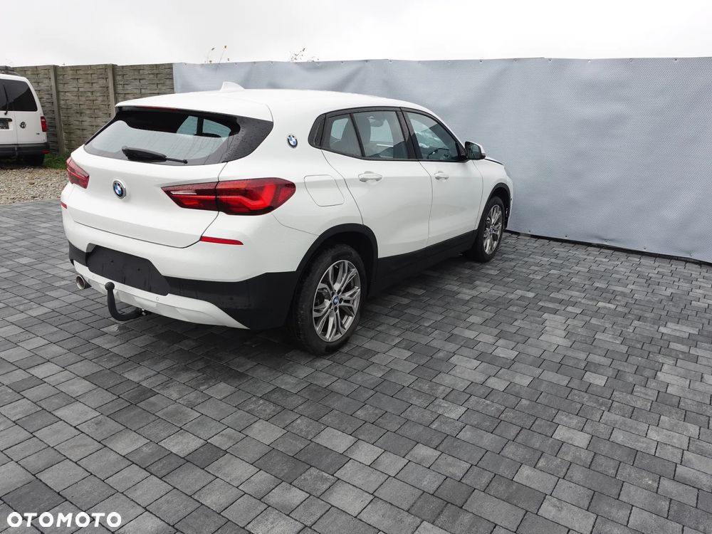 BMW X2 sDrive18i Edition M Mesh - 2