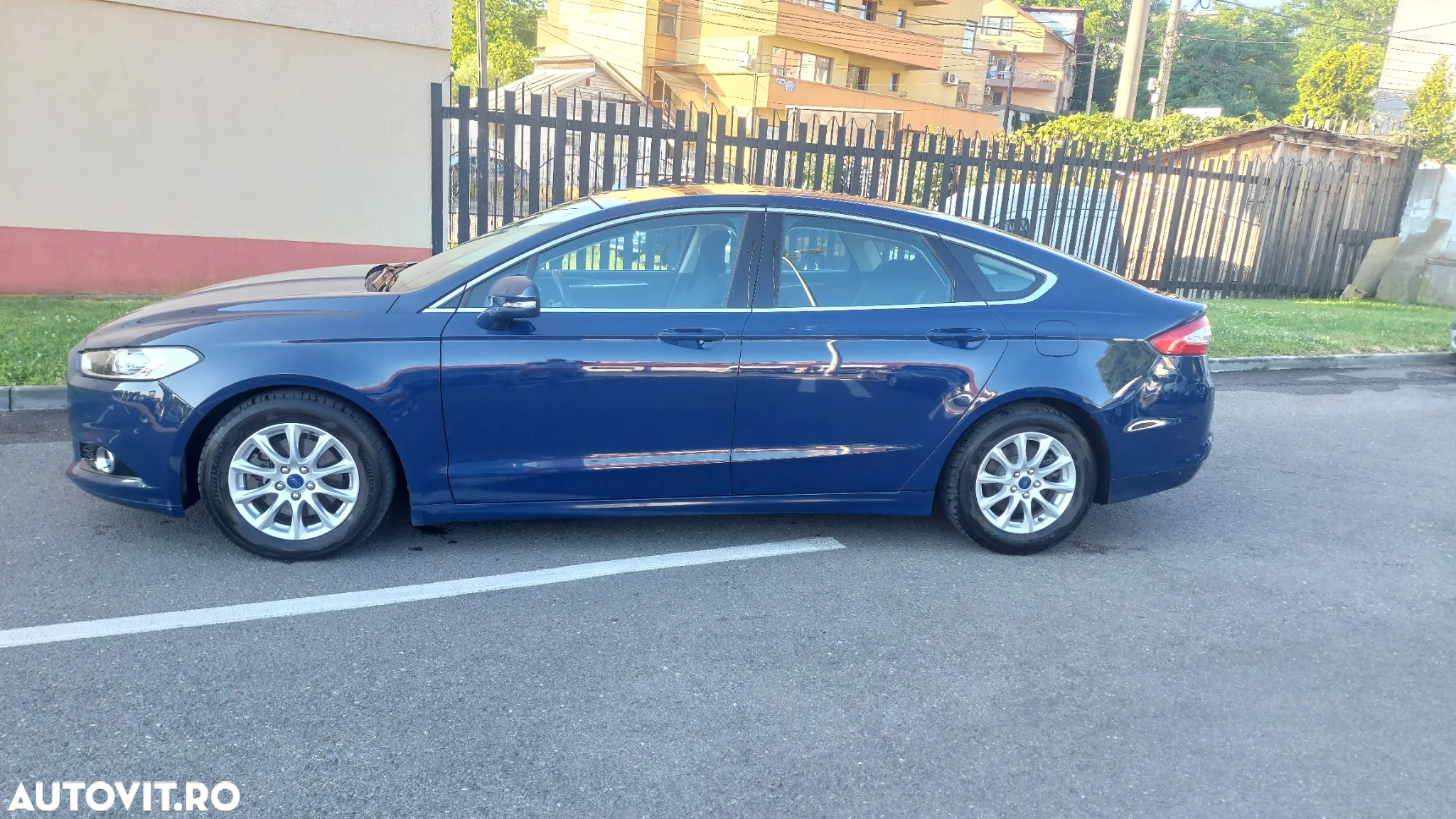 Ford Mondeo 1.5 TDCi Start-Stopp Titanium - 2