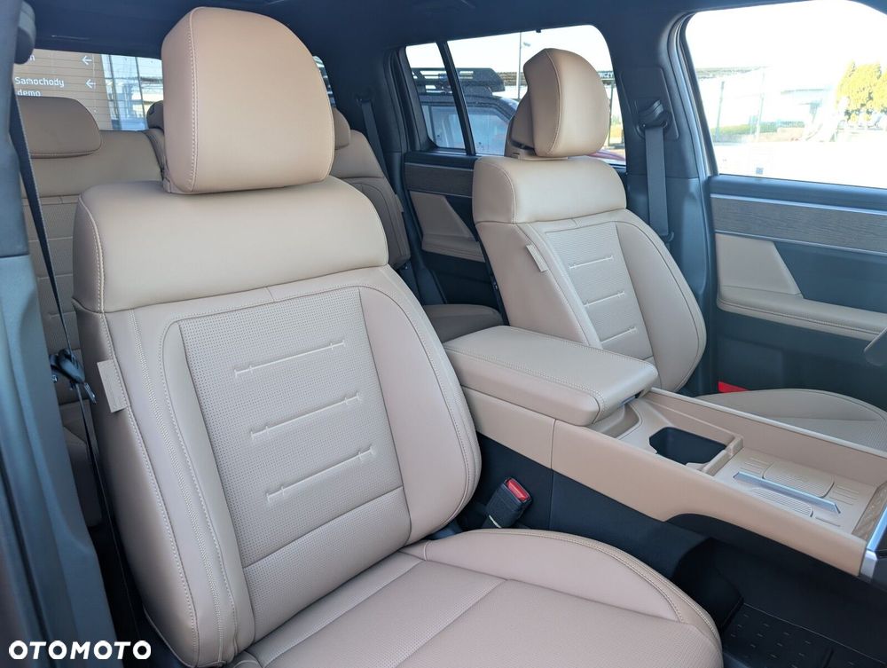 Hyundai Santa Fe 1.6 T-GDI HEV Calligraphy 4WD 6os - 29