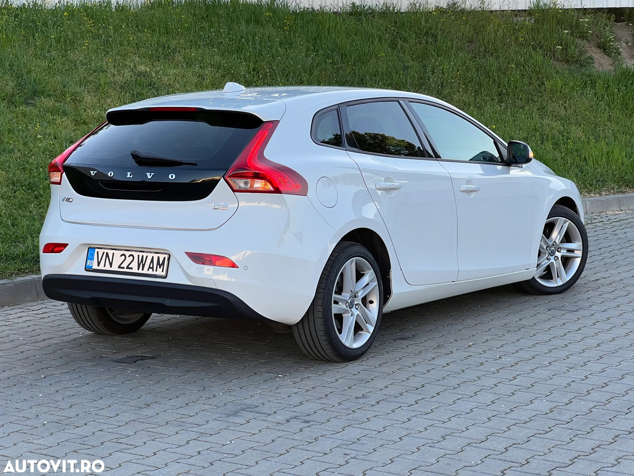 Volvo V40 D2 - 3
