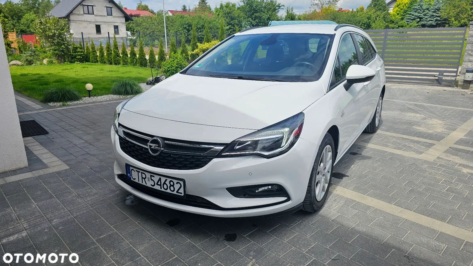 Opel Astra 1.4 Turbo Sports Tourer Active - 1