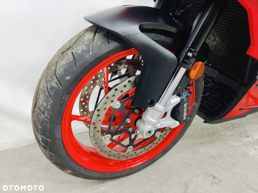 Aprilia Tuono - 20