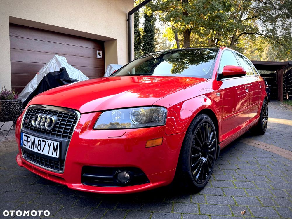 Audi A3 Sportback - 1