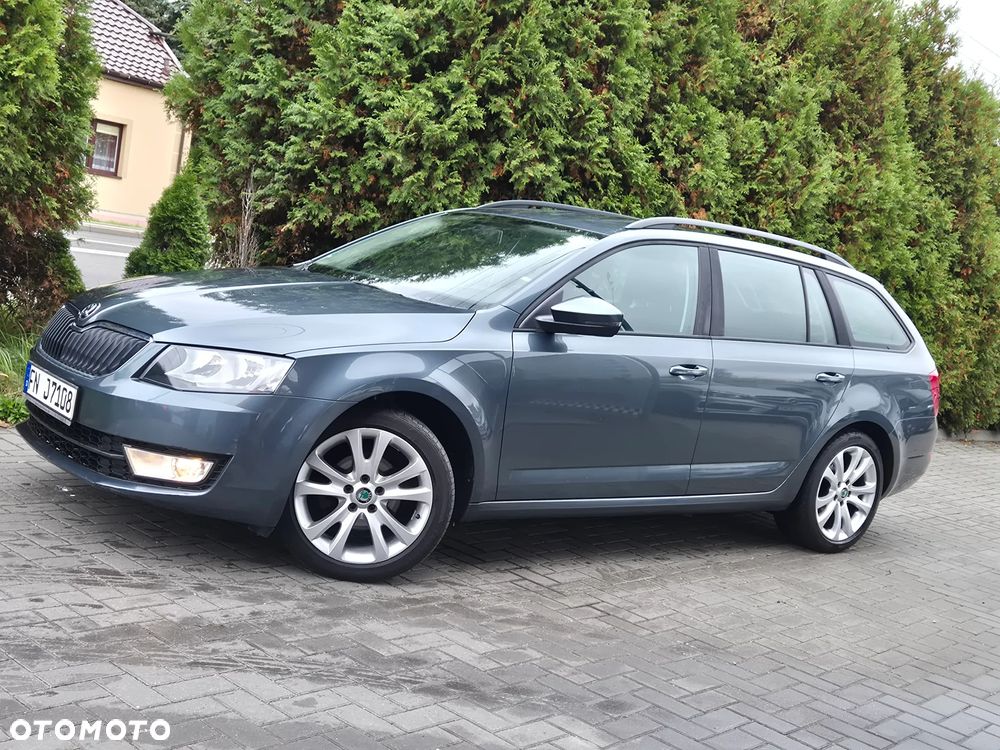 Skoda Octavia 1.6 TDI Edition DSG - 3