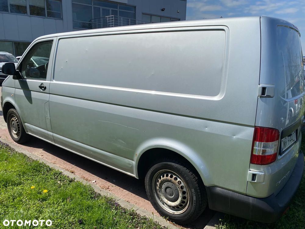 Volkswagen Transporter - 4