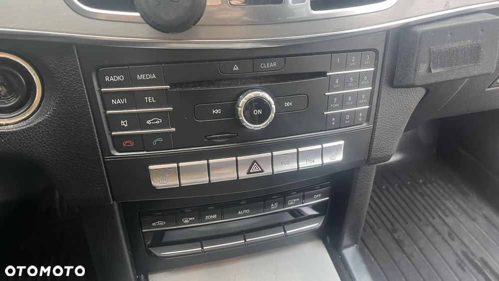 Mercedes-Benz Klasa E 200 BlueTEC 7G-TRONIC Avantgarde - 25