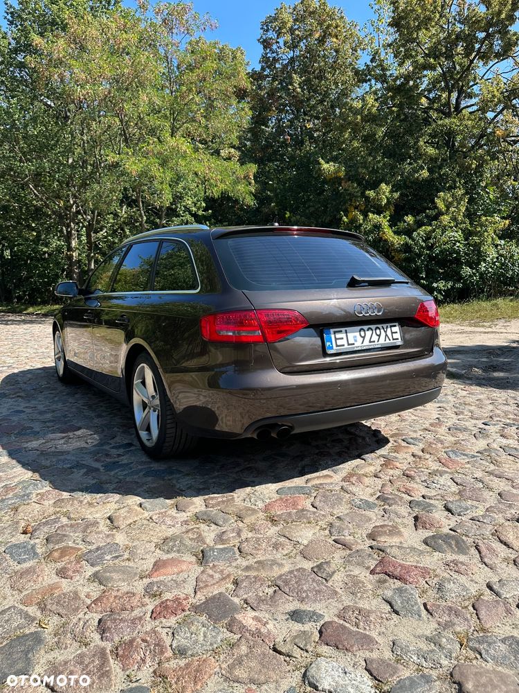 Audi A4 - 4