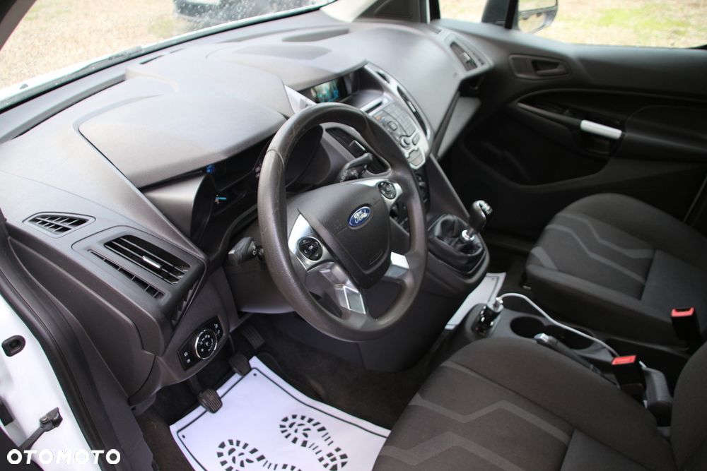 Ford Tourneo Connect Grand - 11