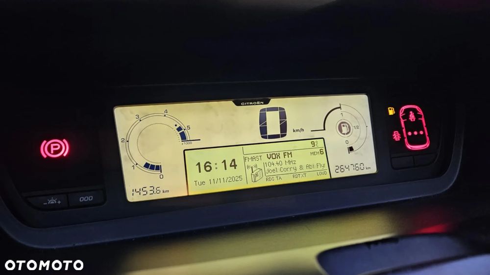 Citroën C4 Grand Picasso - 13