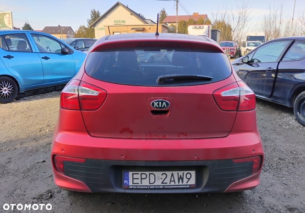 Kia Rio - 19