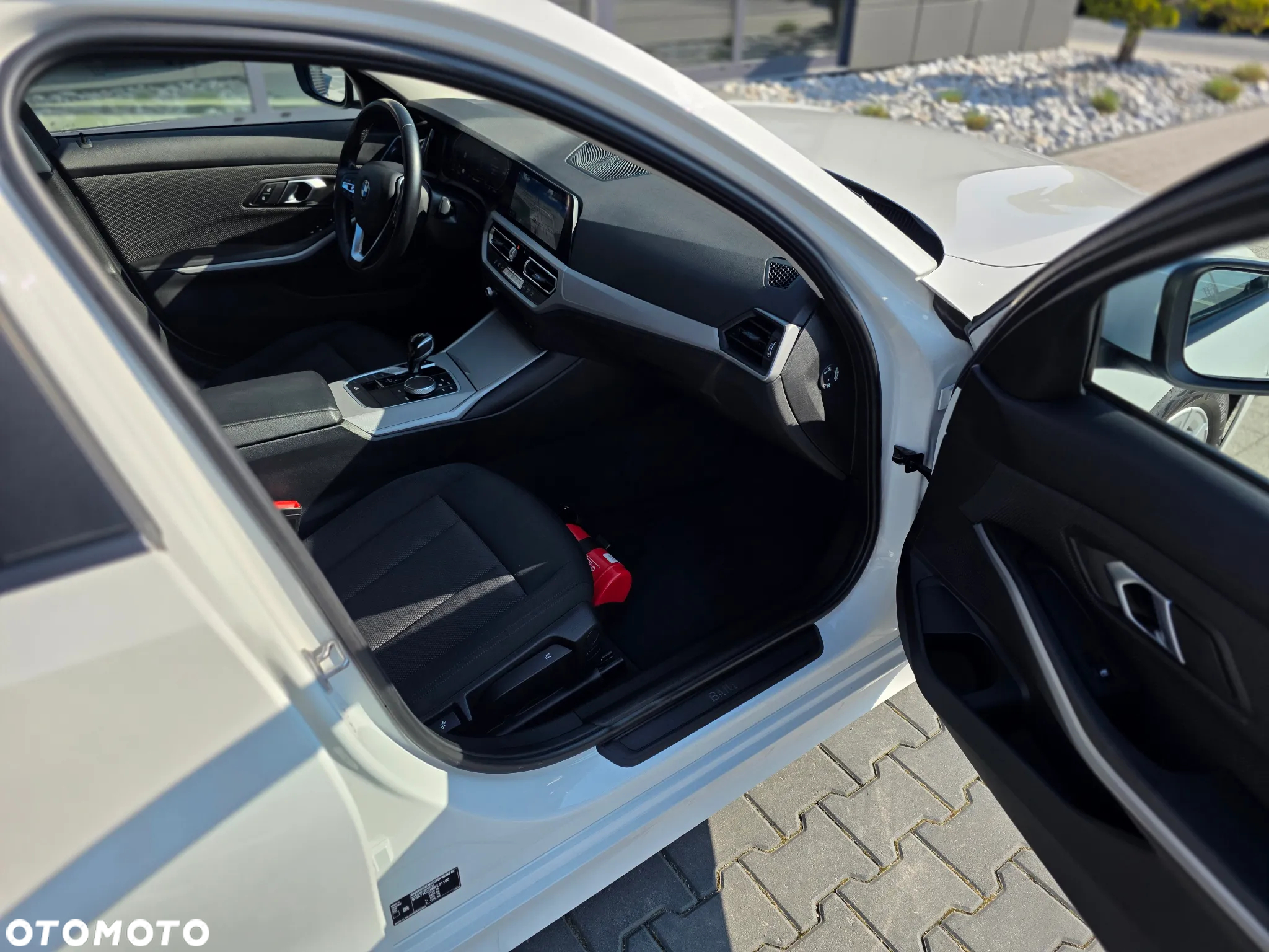 BMW Seria 3 318i Sport - 35