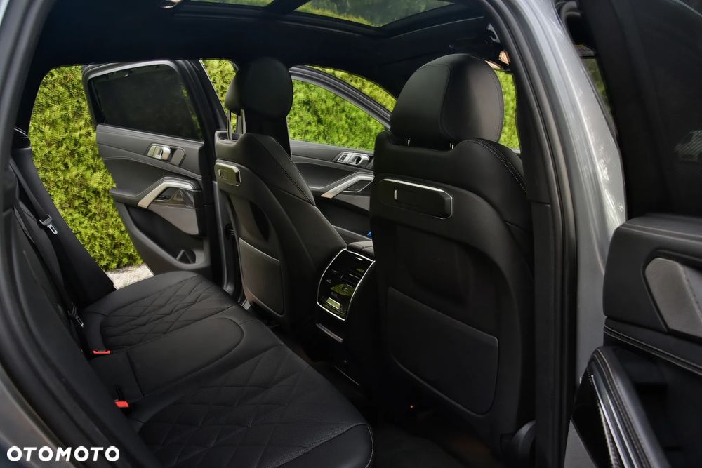 BMW X6 - 8