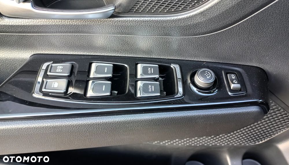 SsangYong/KGM Korando 1.5 T-GDI Adventure 2WD - 18