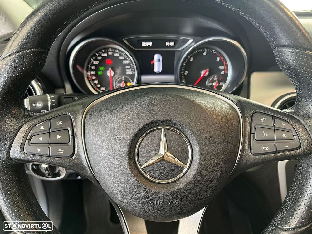 Mercedes-Benz CLA 180 d Shooting Brake Urban - 25