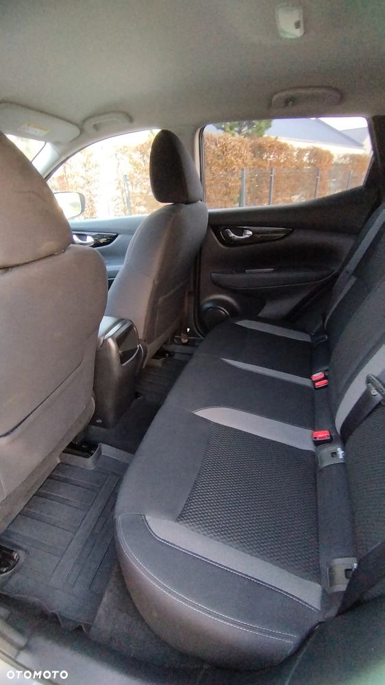 Nissan Qashqai 1.3 DIG-T N-Connecta DCT - 15