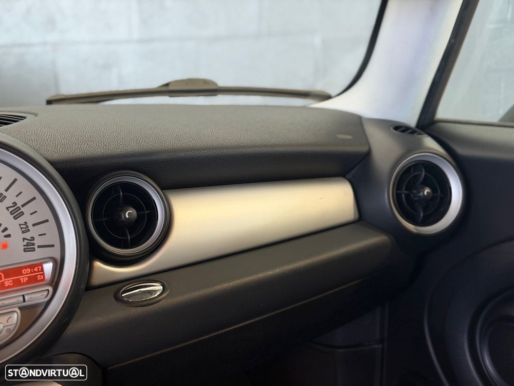 MINI Coupé - 16