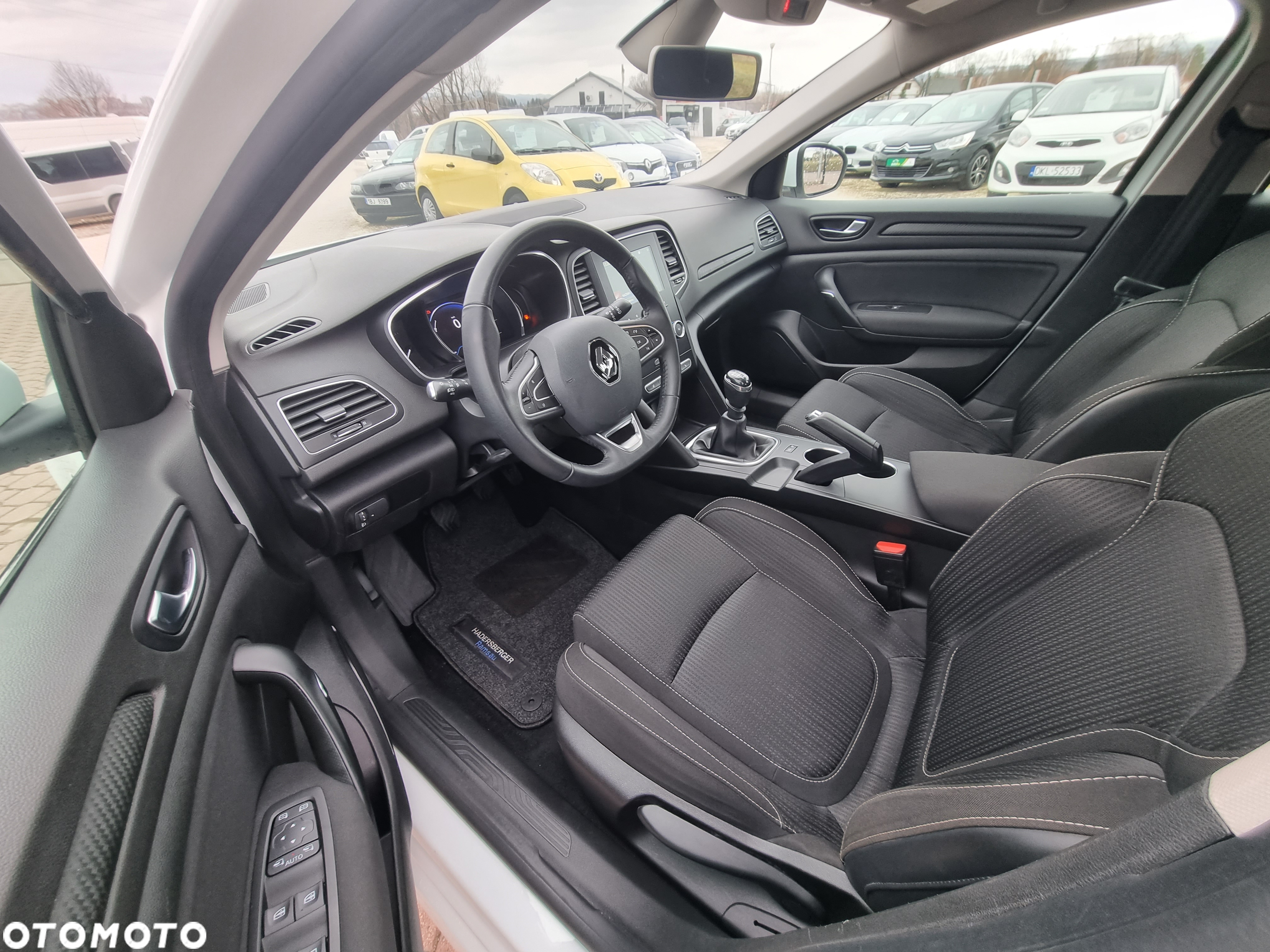 Renault Megane 1.5 dCi Zen - 9