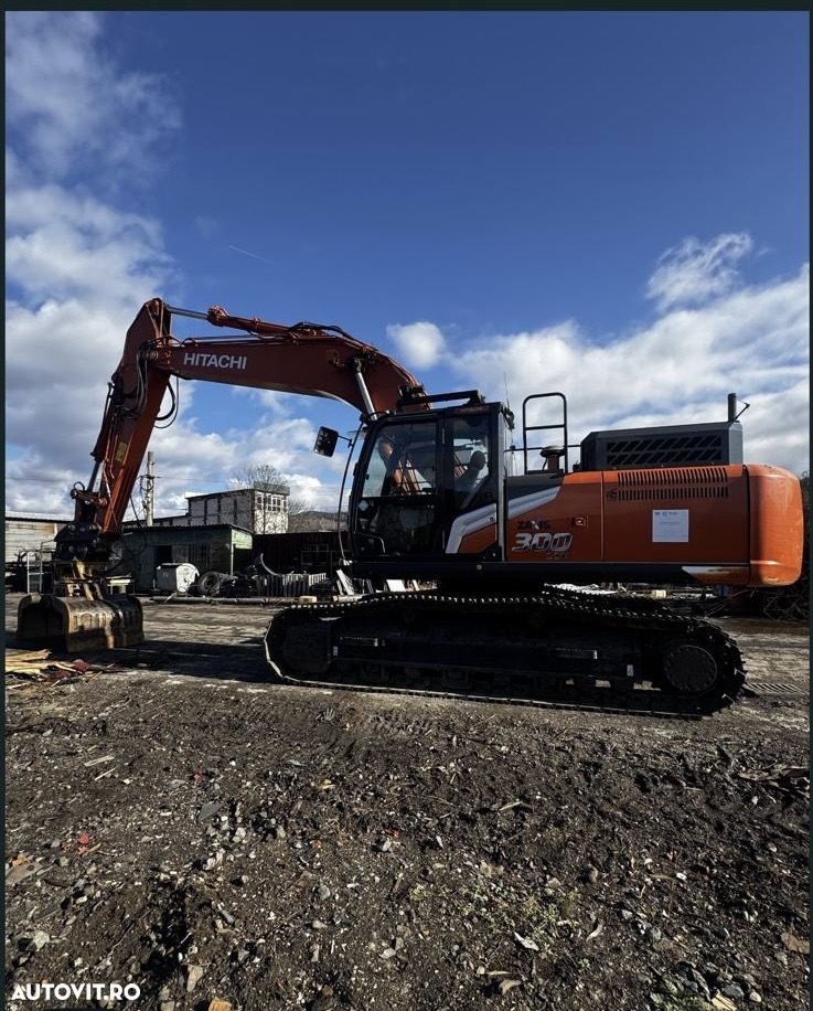 Hitachi excavator HITACHI ZAXIS 300 LCN - 1