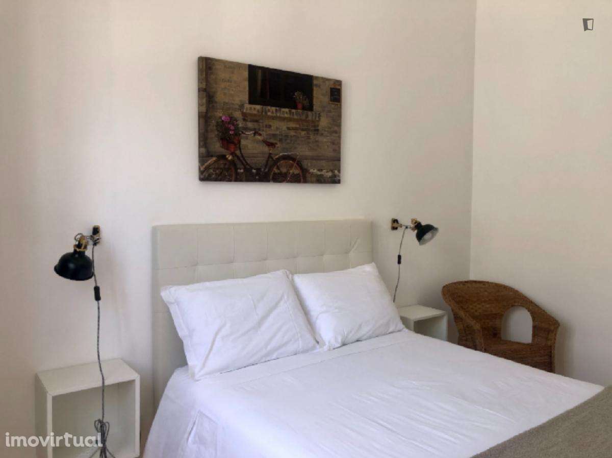 Casa com 2 quartos - localizado em Sete Rios Lisbon - Grande imagem: 3/17