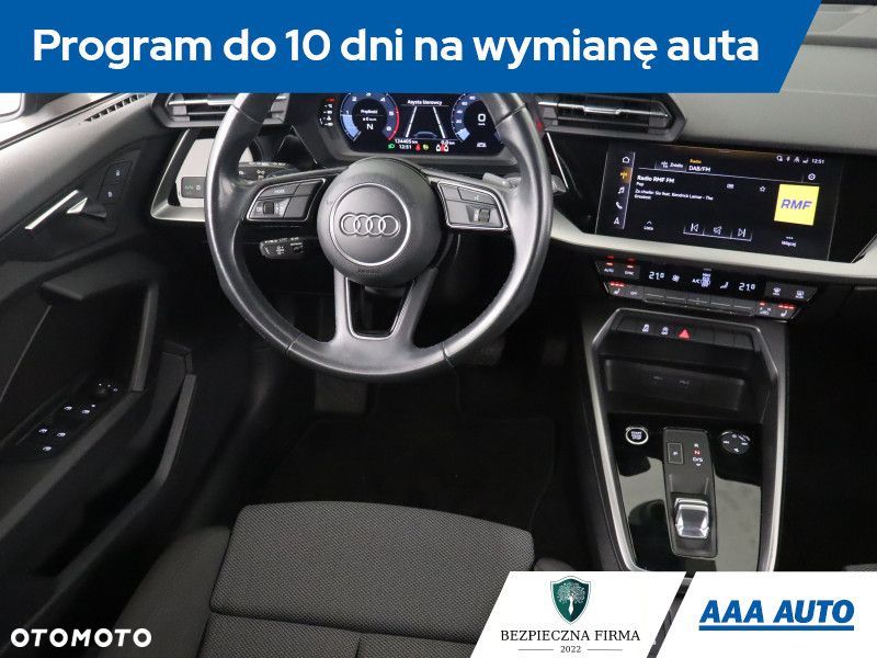 Audi A3 Sportback - 9