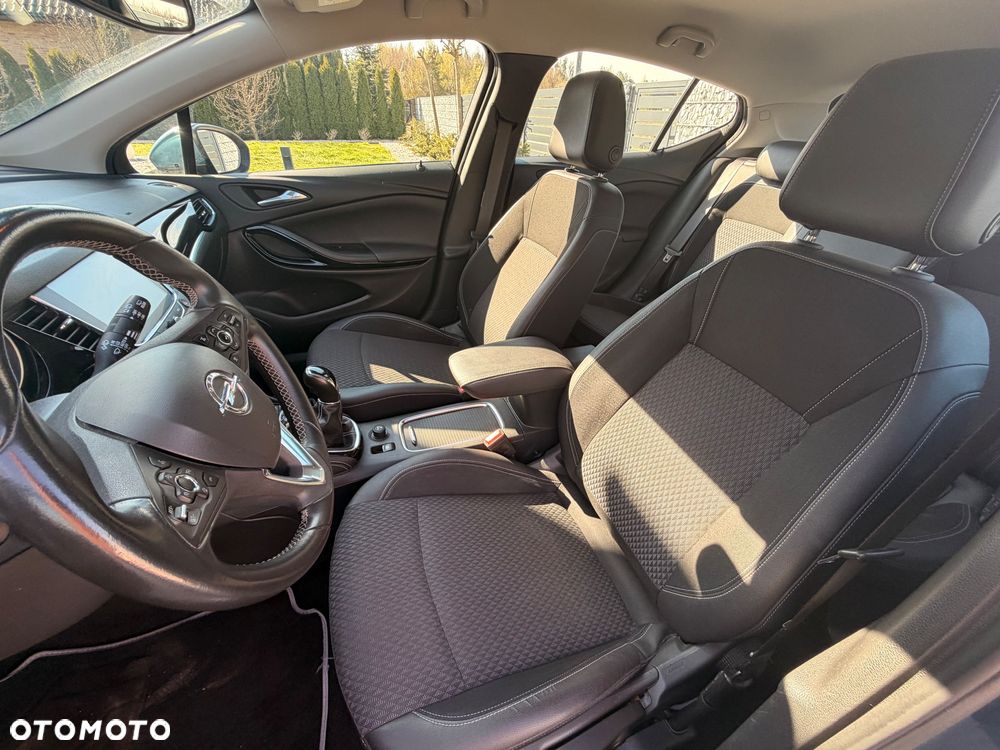 Opel Astra 1.4 Turbo Edition - 14