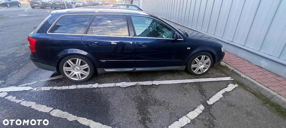 Audi A4 Avant - 2
