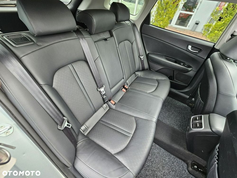 Kia Optima - 18