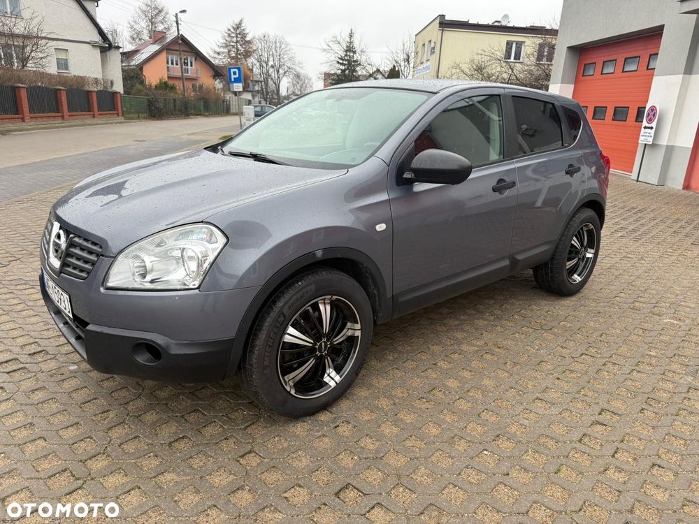Nissan Qashqai 1.6 visia - 11