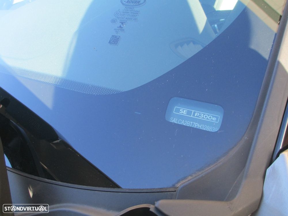Land Rover Discovery Sport 1.5 I3 P300e AWD R-Dynamic SE - 29