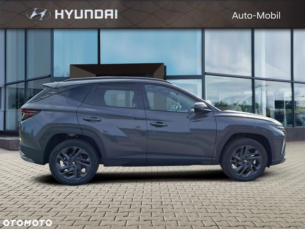 Hyundai Tucson - 8