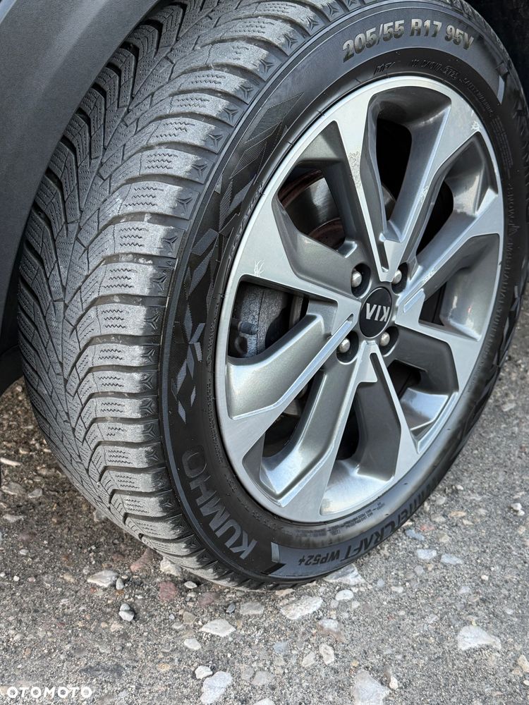Kia Stonic - 27