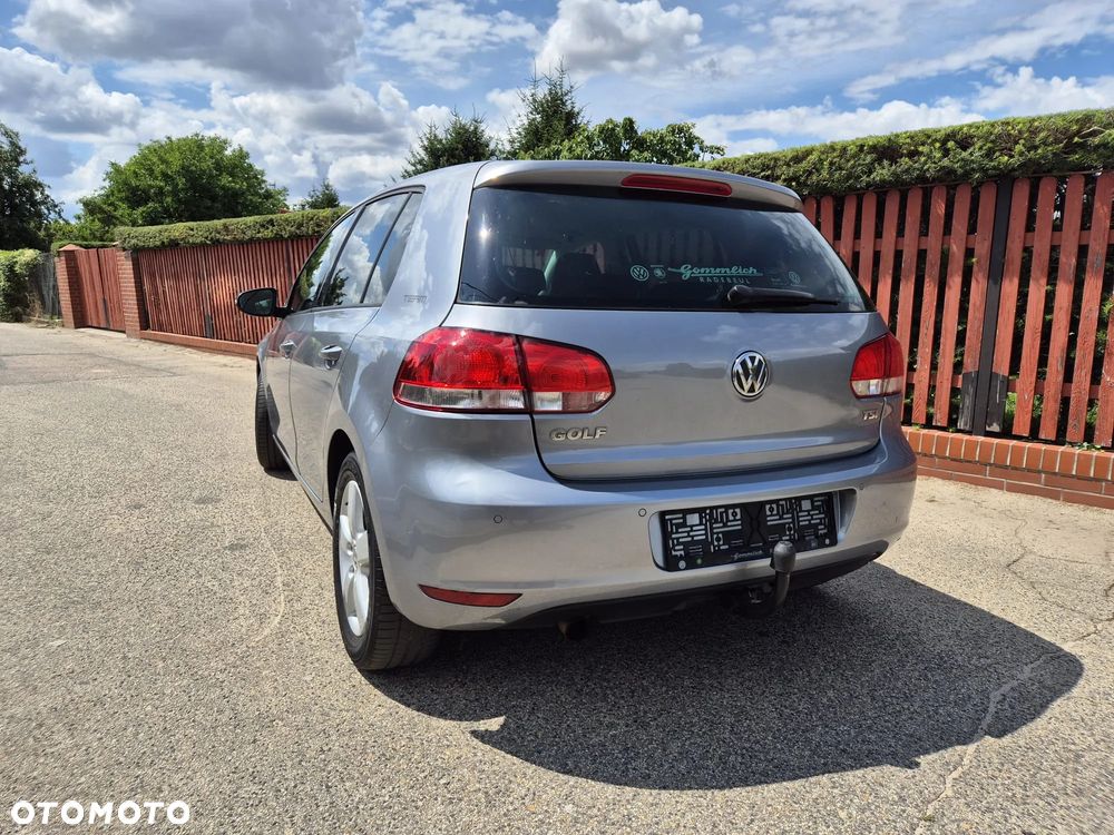 Volkswagen Golf 1.2 TSI Team - 17