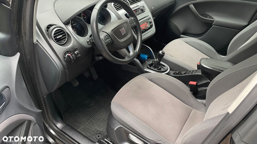 Seat Altea XL 1.6 TDI DPF CR Ecomotive Style - 8