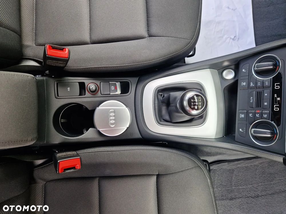 Audi Q3 1.4 TFSI Edycja Specjalna - 36