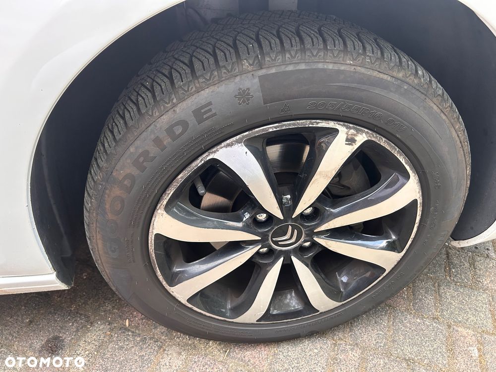 Citroën C4 1.6 BlueHDi Shine S&S - 21