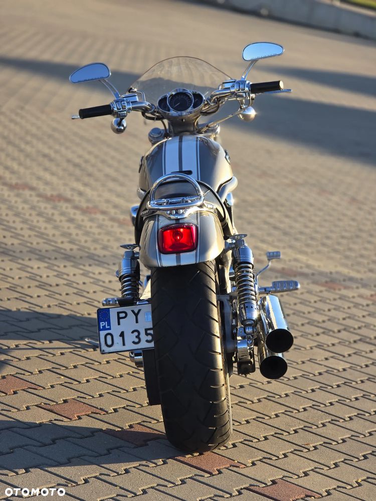 Harley-Davidson V-Rod Street Rod - 12