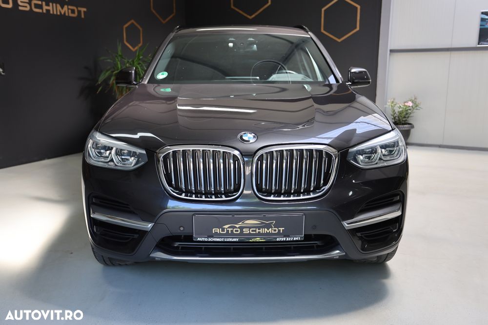 BMW X3 xDrive30e Aut. Luxury Line - 3