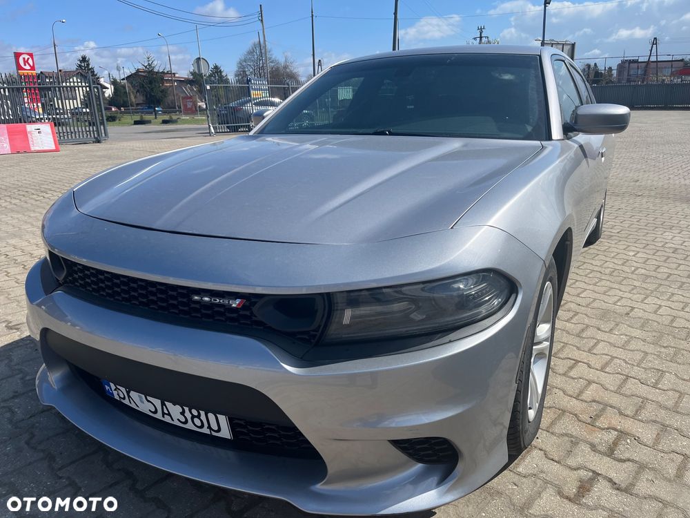 Dodge Charger - 4