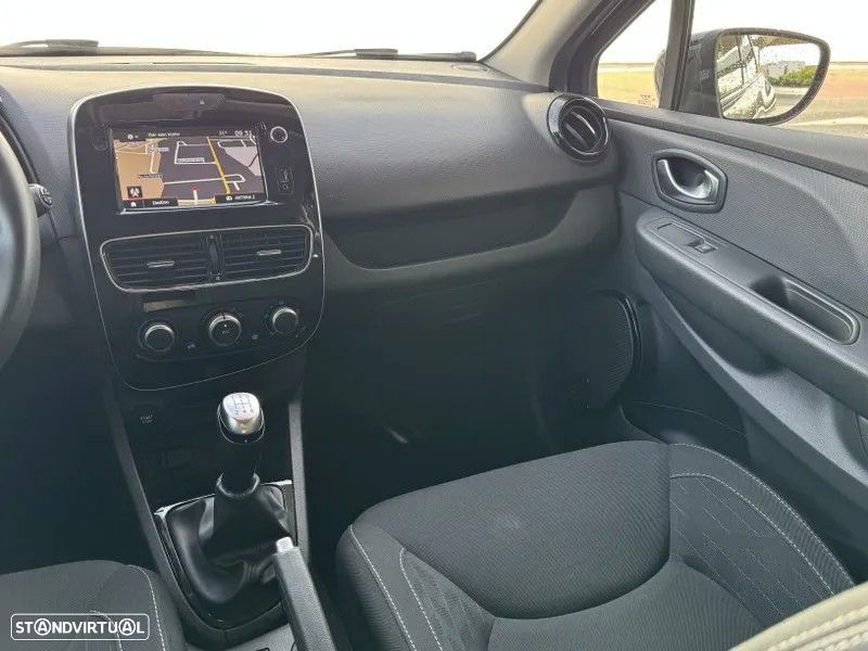 Renault Clio 0.9 TCe Limited - 22