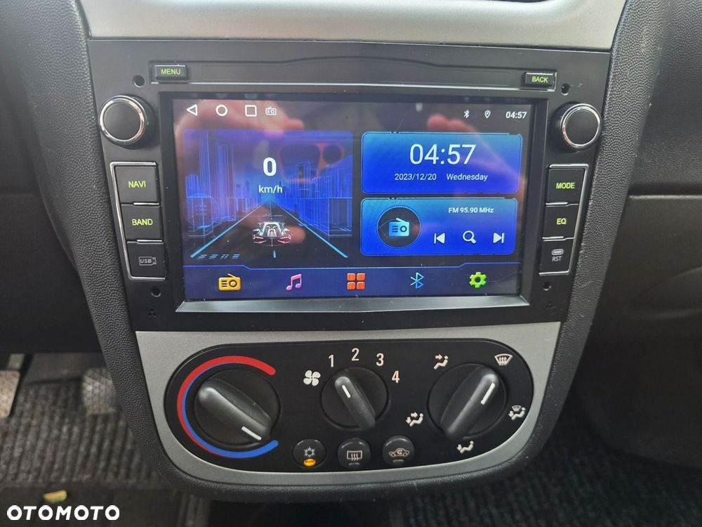 Opel Combo Tour Edition - 21
