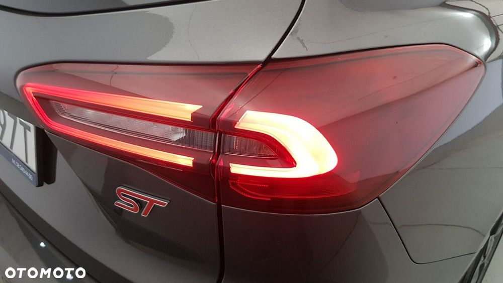 Ford Focus - 12