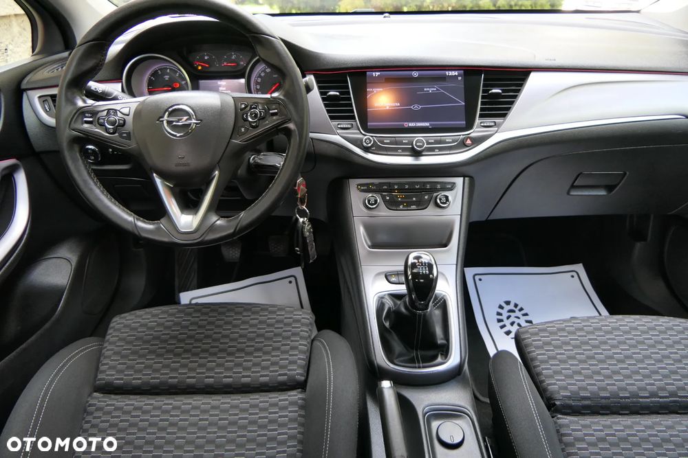 Opel Astra 1.4 Turbo Business - 2