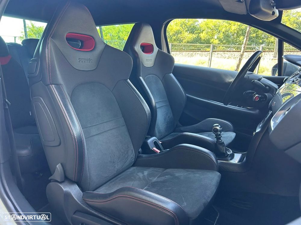 Citroën DS3 1.6 THP Racing - 15
