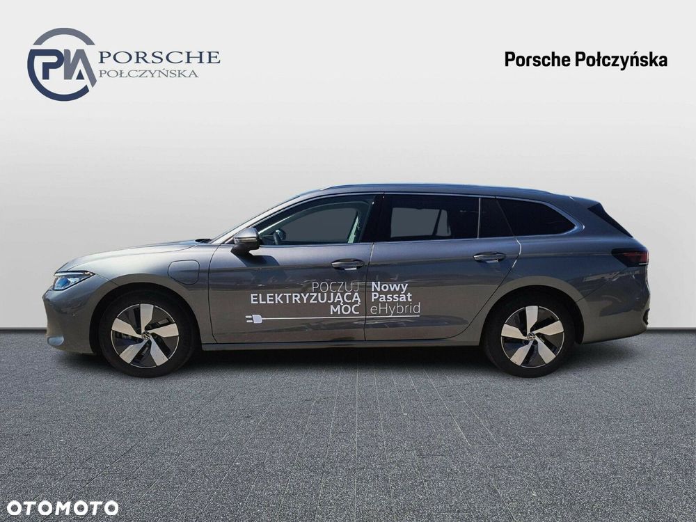 Volkswagen Passat - 2