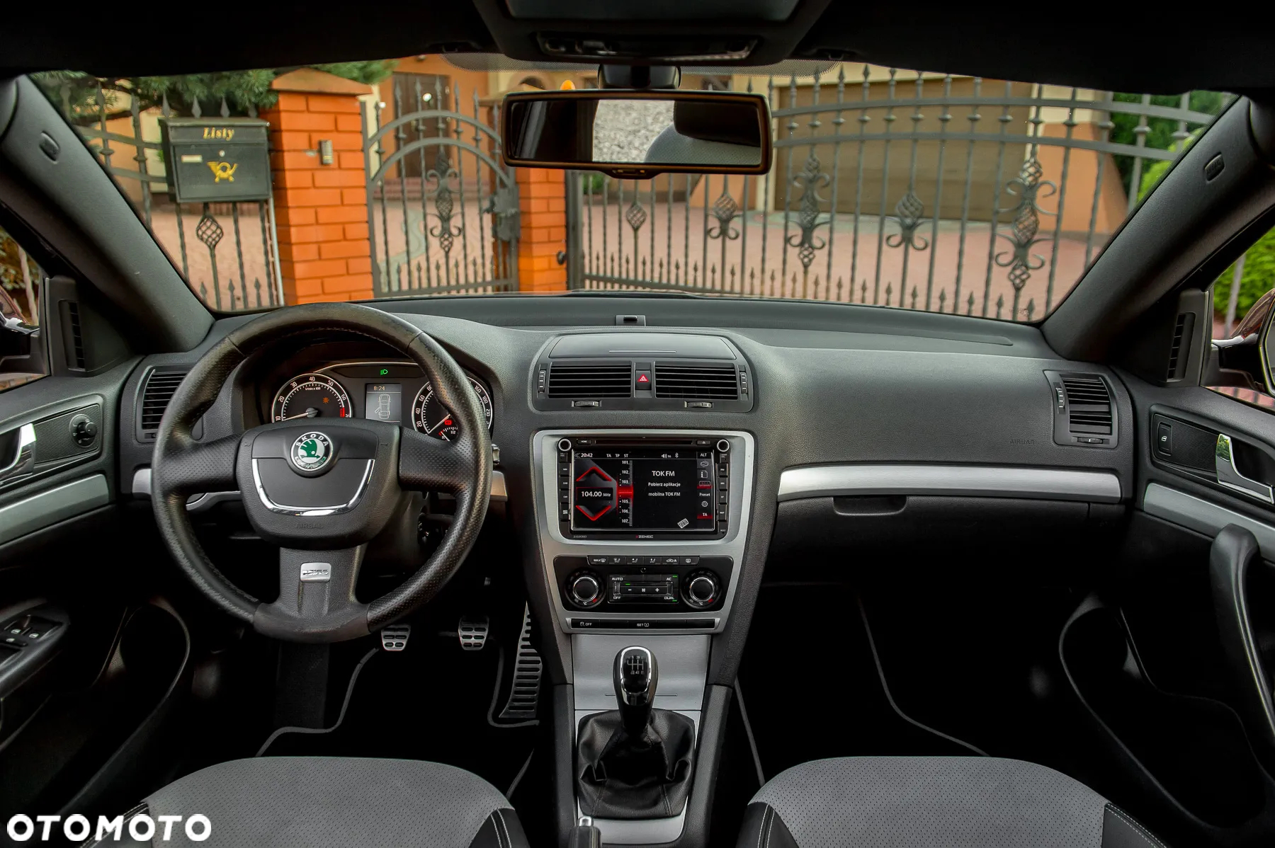 Skoda Octavia Combi 2.0 TSI RS - 24