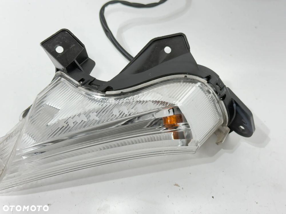 Kierunkowskaz przód L  Yamaha X-Max 125 17-21R - 6