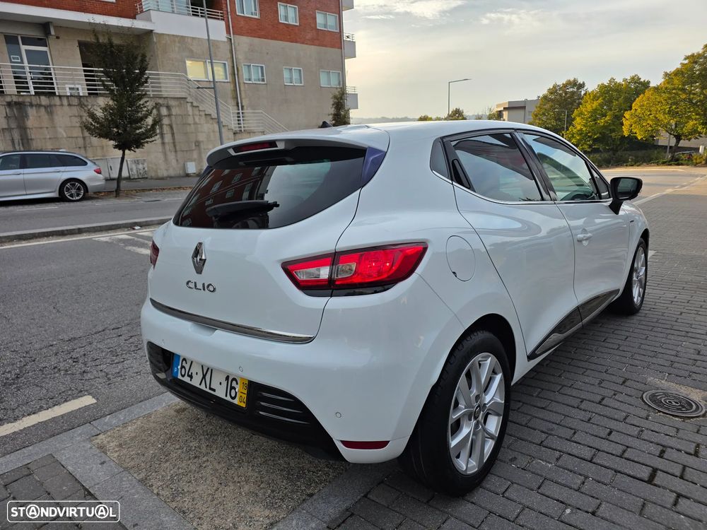 Renault Clio 0.9 TCe Limited - 16